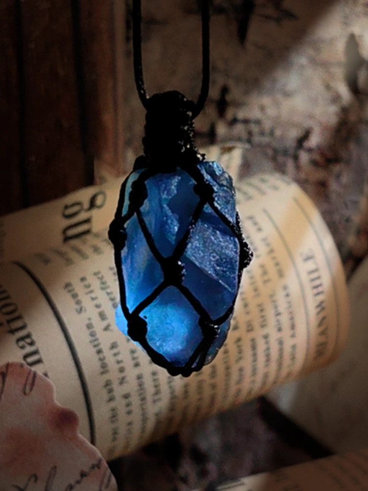 Blue crystal pendant pure natural sapphire knitted sweater chain necklace gift accessories for men and women pendants