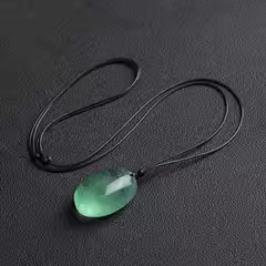 Natural green fluorite green crystal stone pendant Crystal sweater chain fluorite necklace Bare stone hand-made pendant